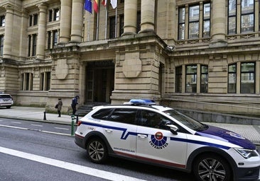 Docentes que se hacen pasar por menores y otros casos que recoge la memoria de la Fiscalía