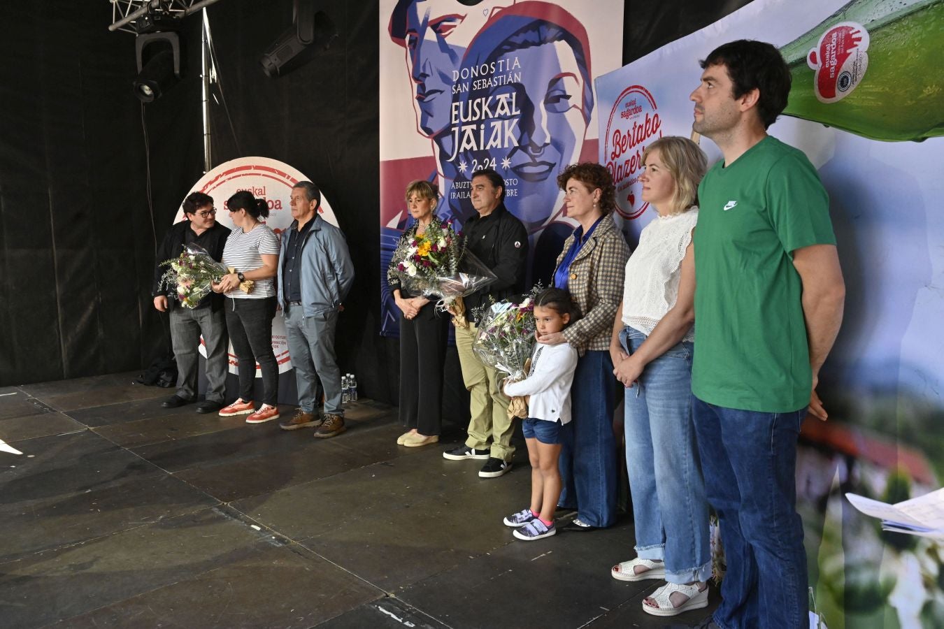 Gran ambiente en el Sagardo Eguna de Donostia