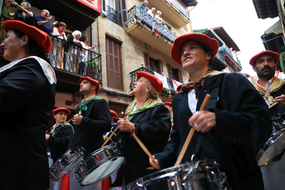 El desfile de la compañía Jaizkibel, en imágenes