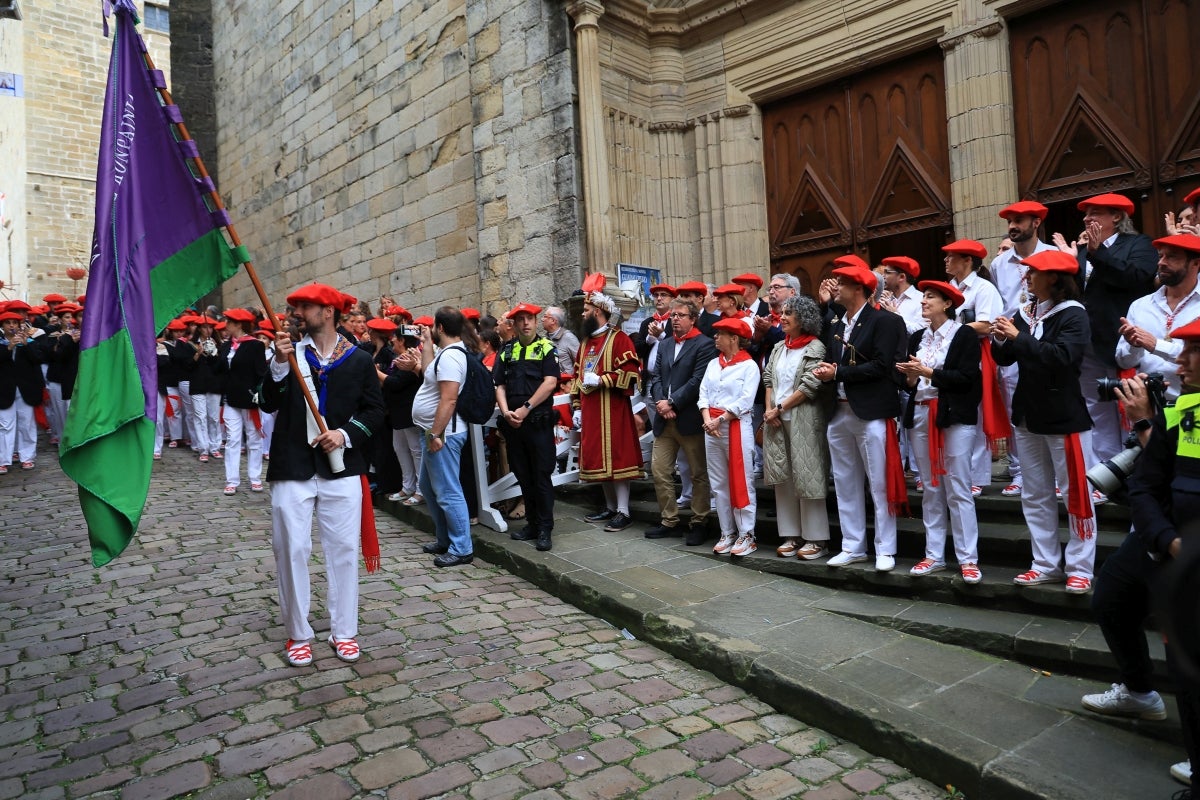 El desfile de la compañía Jaizkibel, en imágenes