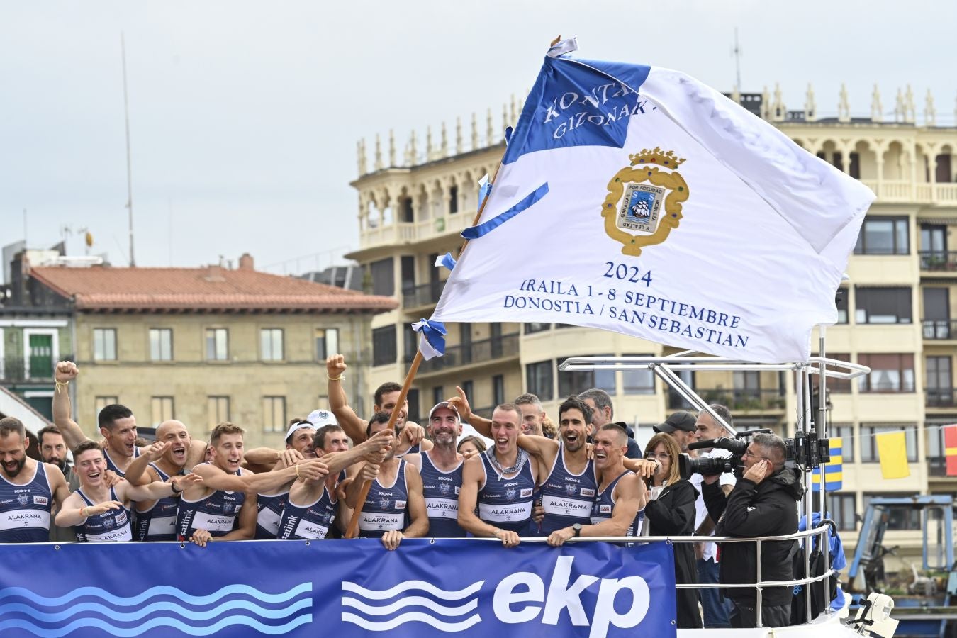 Urdaibai impone su ley en la Bandera de La Concha