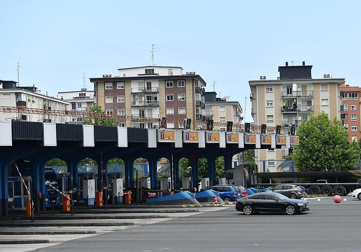 Peaje de Zarautz que gestiona Bidegi.