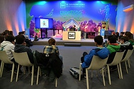 Azkeneko edizioan antolatu zen ekitaldietako bat.