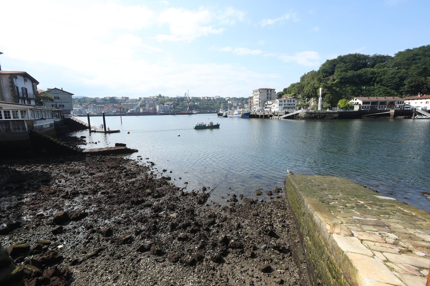 Las espectaculares imágenes de las mareas vivas en Gipuzkoa