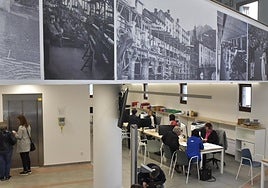 Una de las ofertas se refiere a un auxiliar administrativo que reforzará el servicio de atención ciudadana 'Udate' del Ayuntamiento.