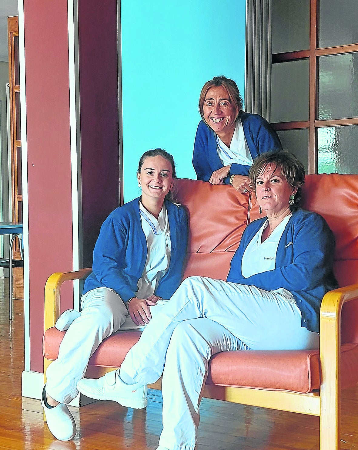 Jone Larrañaga, Ainhoa Canseco y Anais Monteiro.