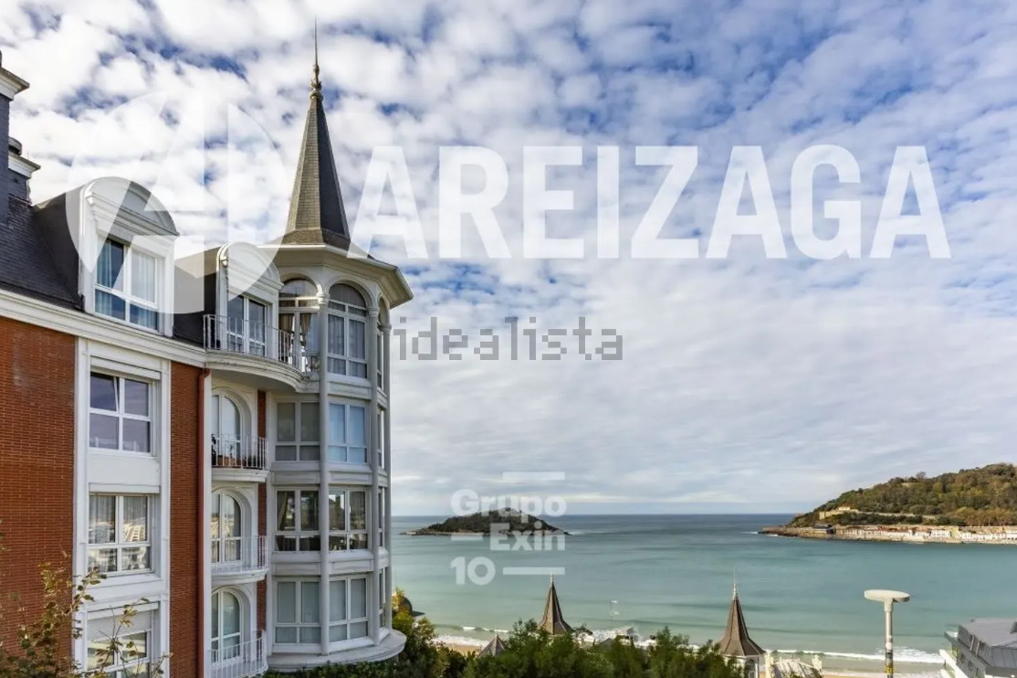 Imagen secundaria 2 - La vivienda de Miraconcha tiene un precio de 1.200.000 euros. 