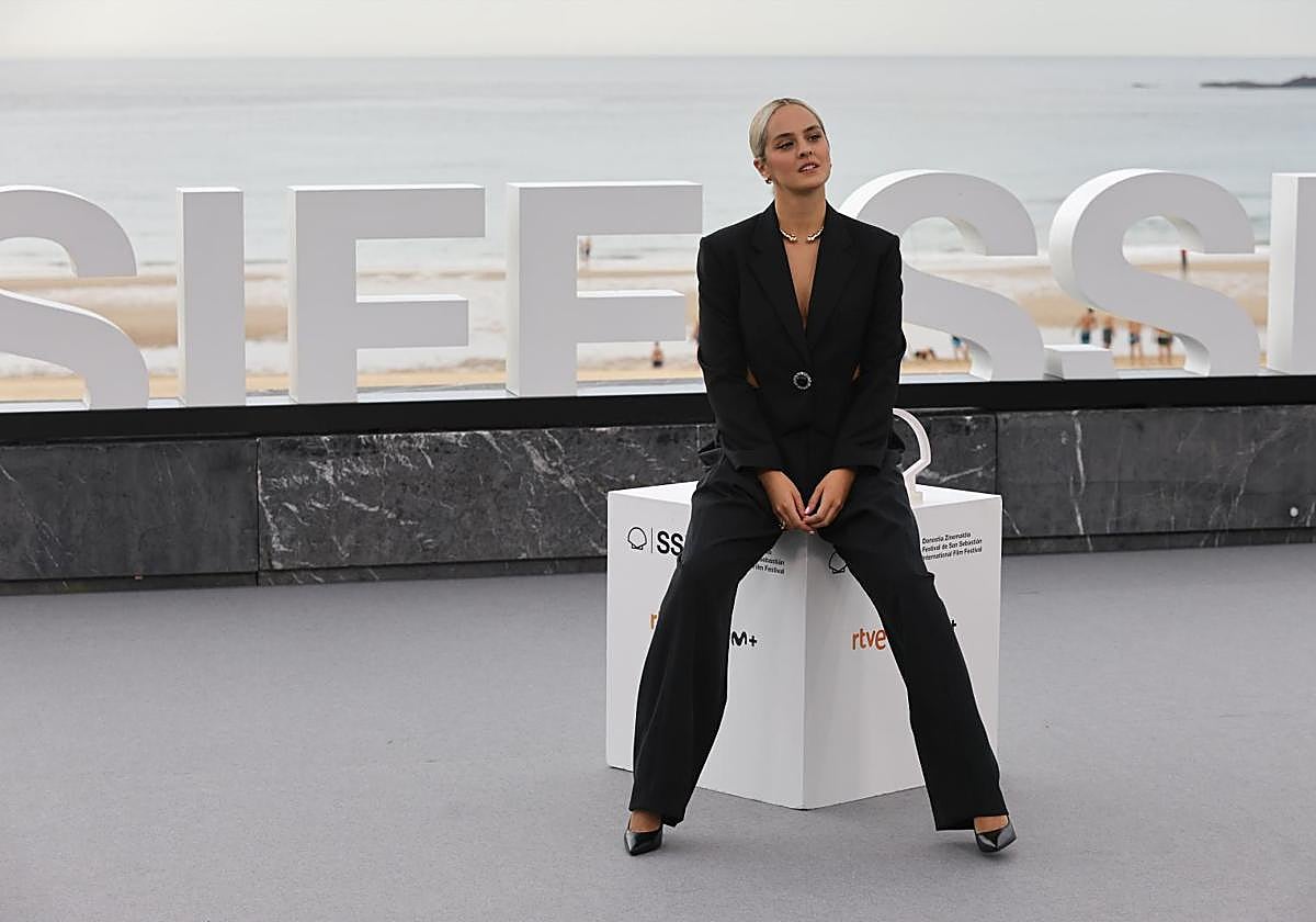 La actriz Noémie Merlant protagoniza 'Emmanuelle', película que ha inaugurado la presente edición del Zinemaldia.