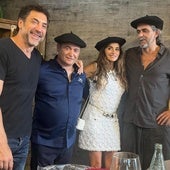 Txapela y txakoli para los Bardem y baño de 'glamour' con Blanchett