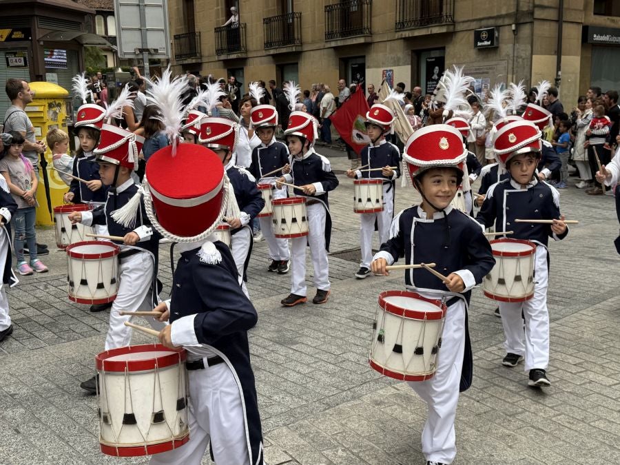Oñati da la bienvenida a los txantxikis