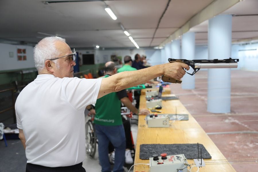 Tiro neumático, un deporte que engancha