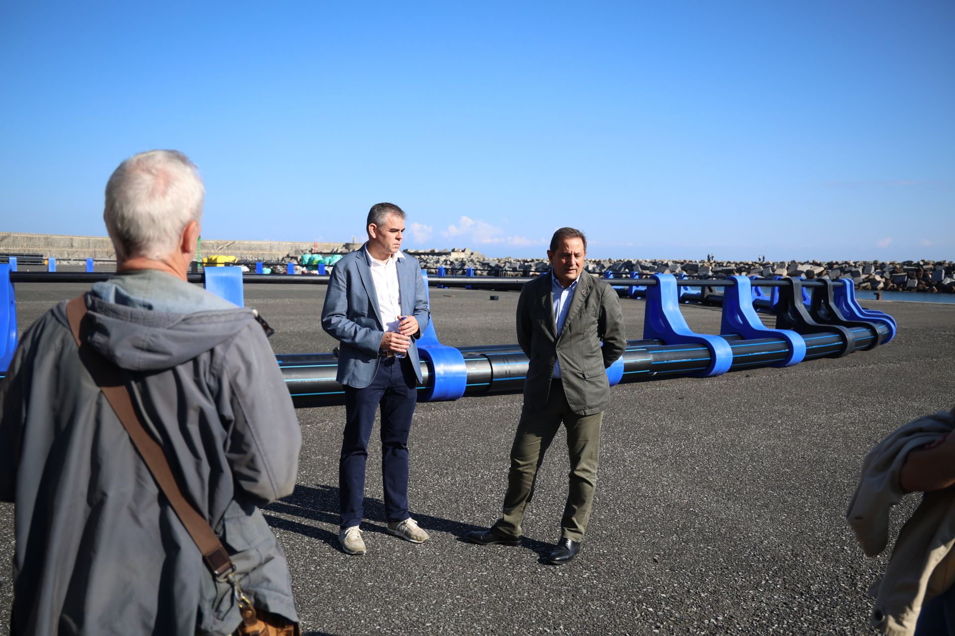 Así son las instalaciones acuícolas sumergibles que se instalarán frente a Getaria