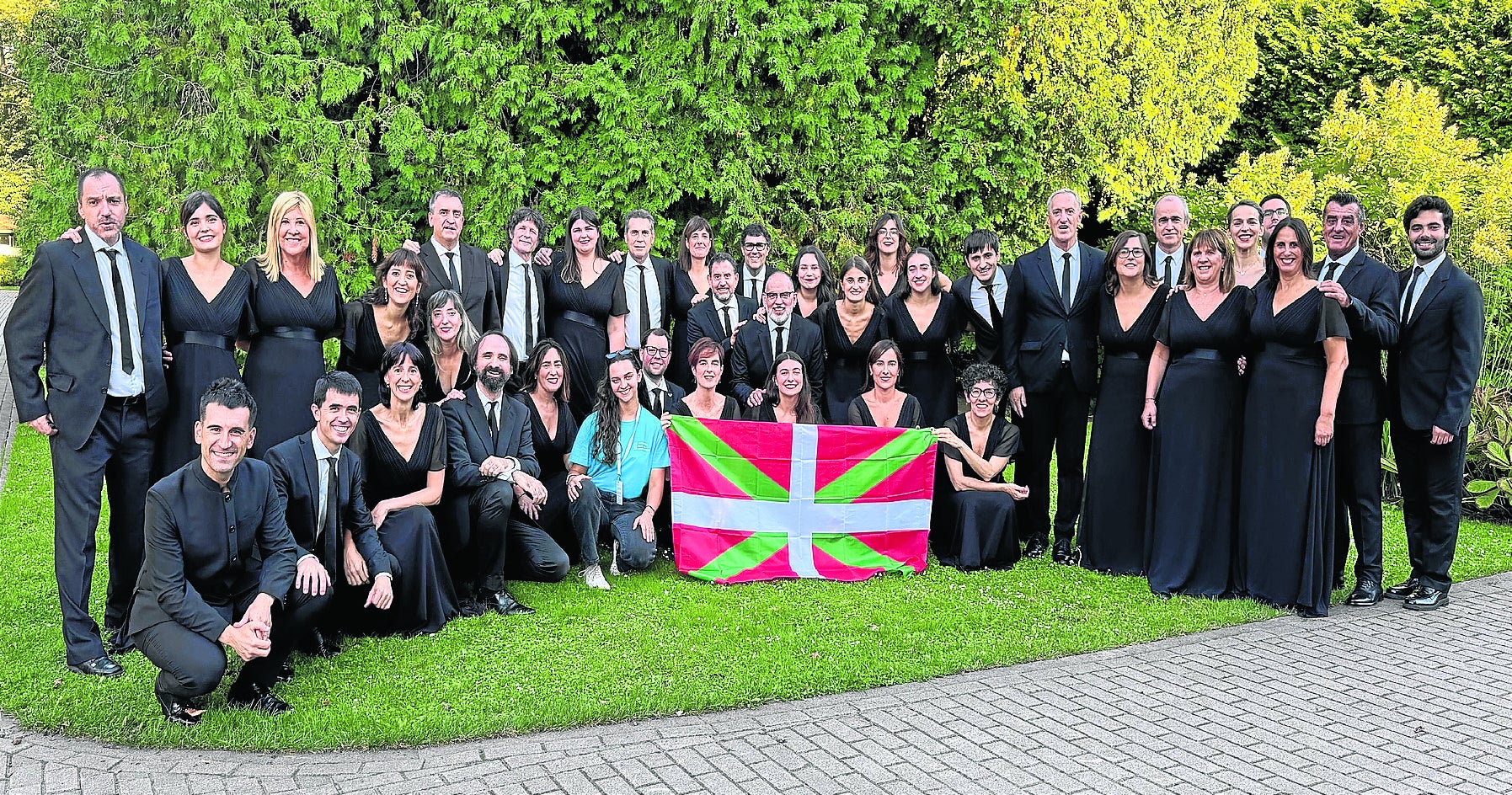 Las voces de Ganbara Abesbatza actuando en el festival internacional del mar báltico celebrado el fin de semana en Jürmala, y de excursión en Riga, la turística capital de Letonia.