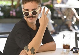 Javier Giner presenta 'Yo, adicto'.