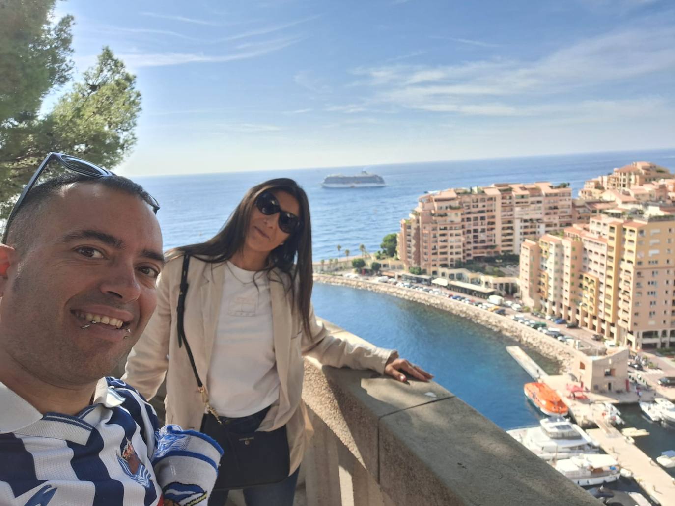 Pinceladas txuri-urdin en la Costa Azul