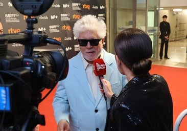 Almodóvar, a DV: «El Premio Donostia es un círculo perfecto con el Festival que se cierra hoy»