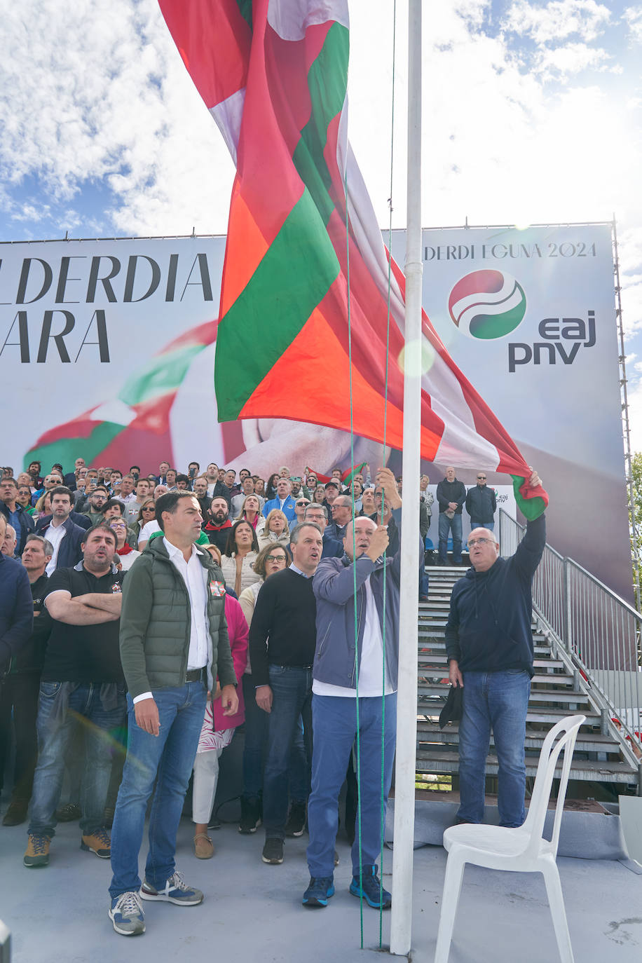 Multitudinario Alderdi Eguna del PNV en Foronda