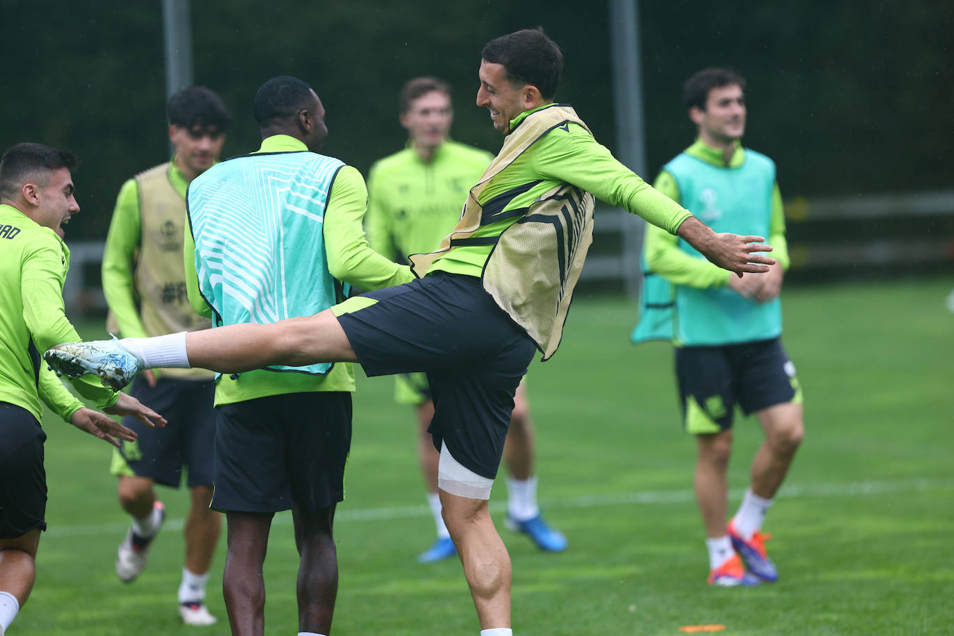 Balonmano para ensayar el estreno europeo en casa