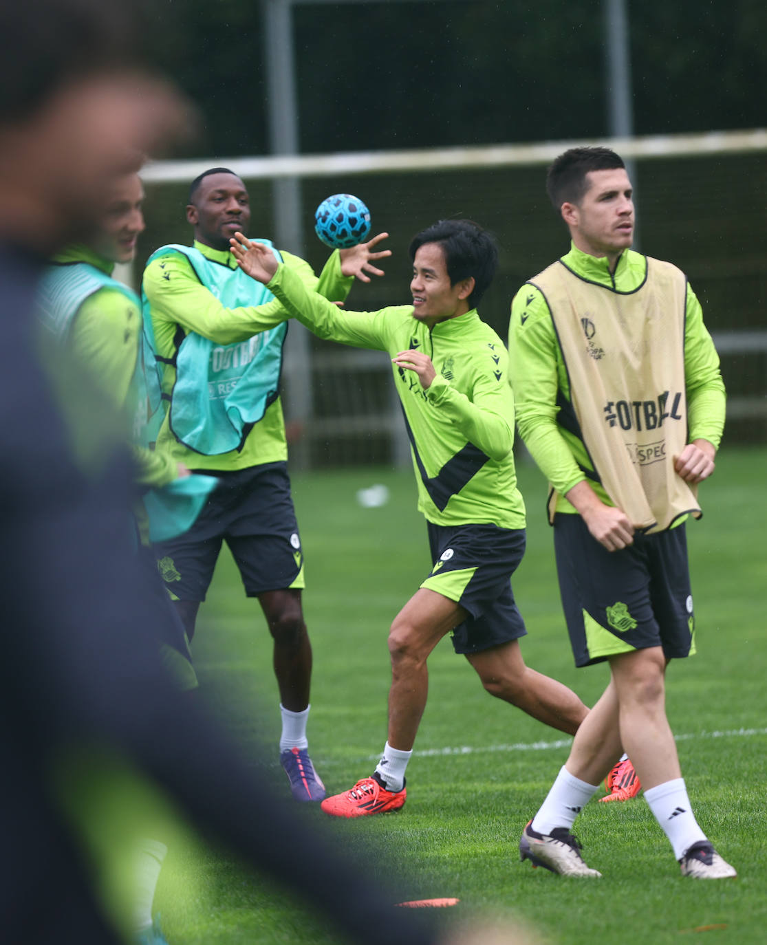 Balonmano para ensayar el estreno europeo en casa