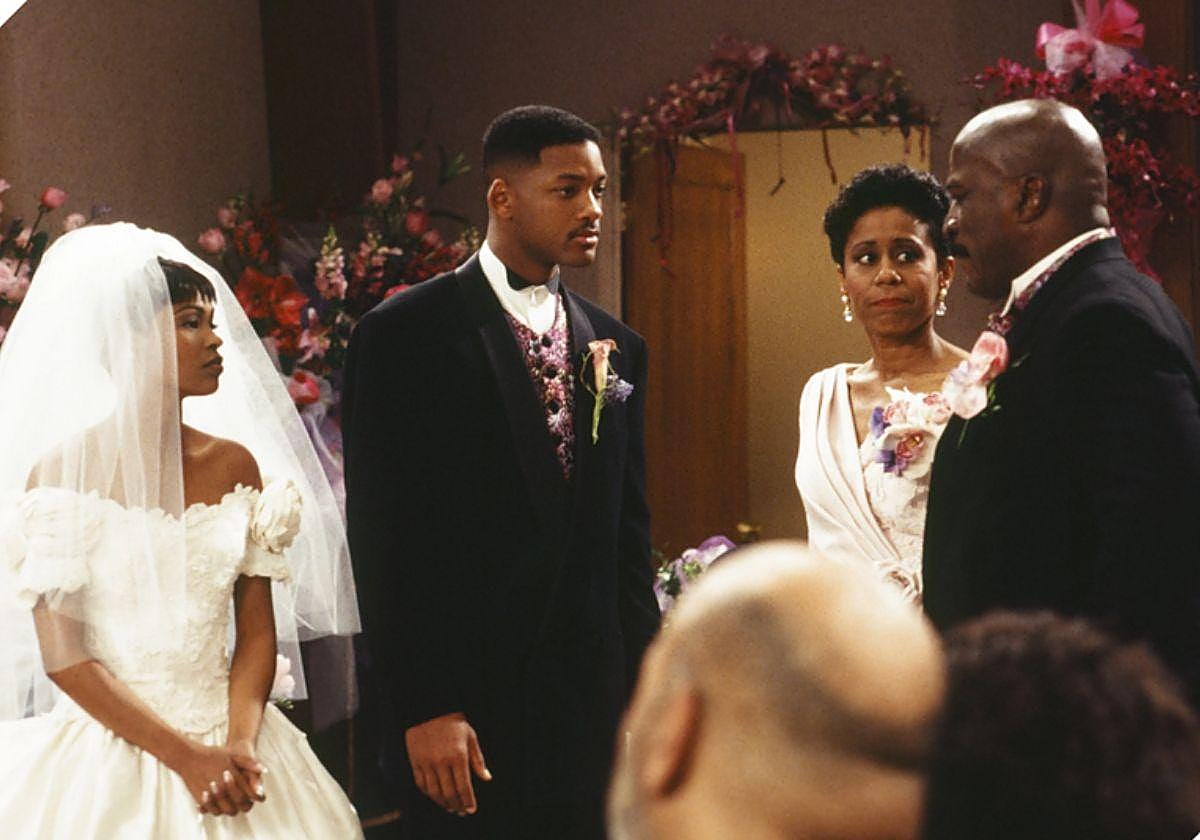 John Amos, a la derecha, junto a Will Smith en una escena de 'El príncipe de Bel-Air'.