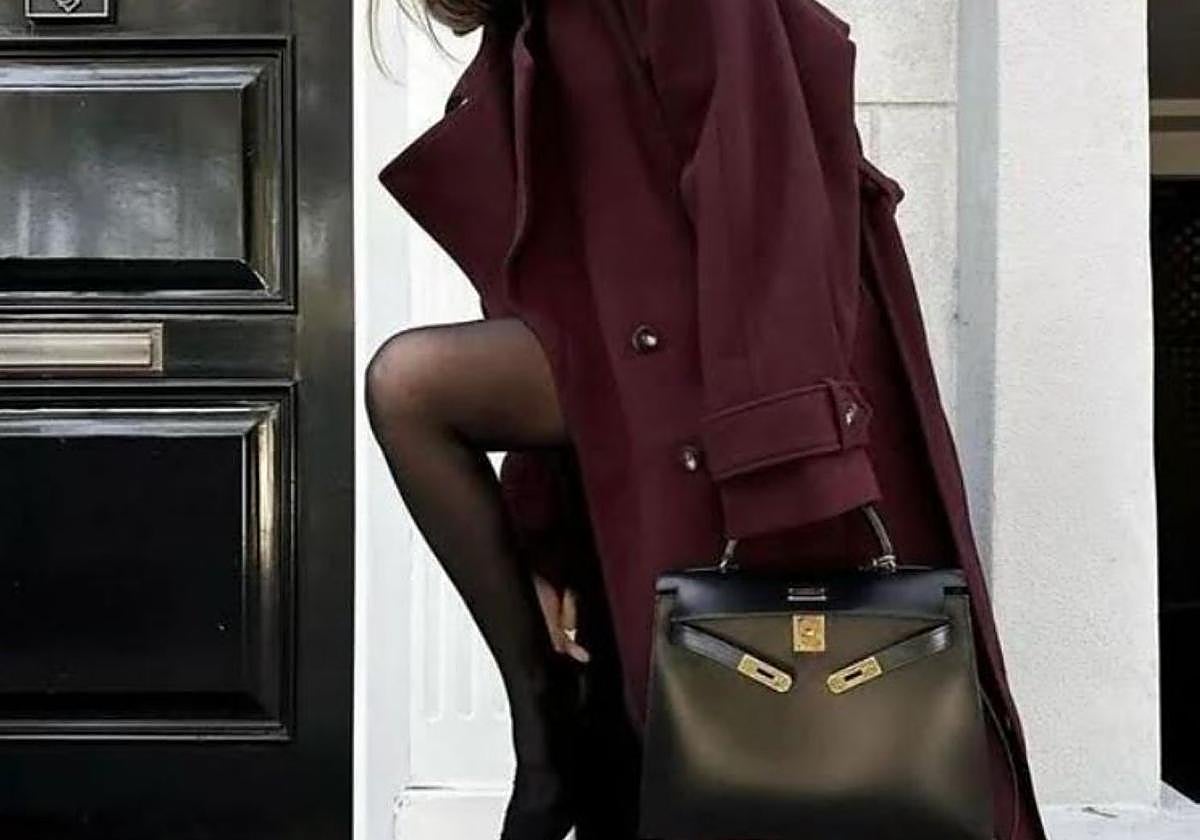 La prenda exterior en granate es la pieza 'top' del otoño.