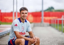 Martin Zubimendi, tras un entrenamiento con la selección española