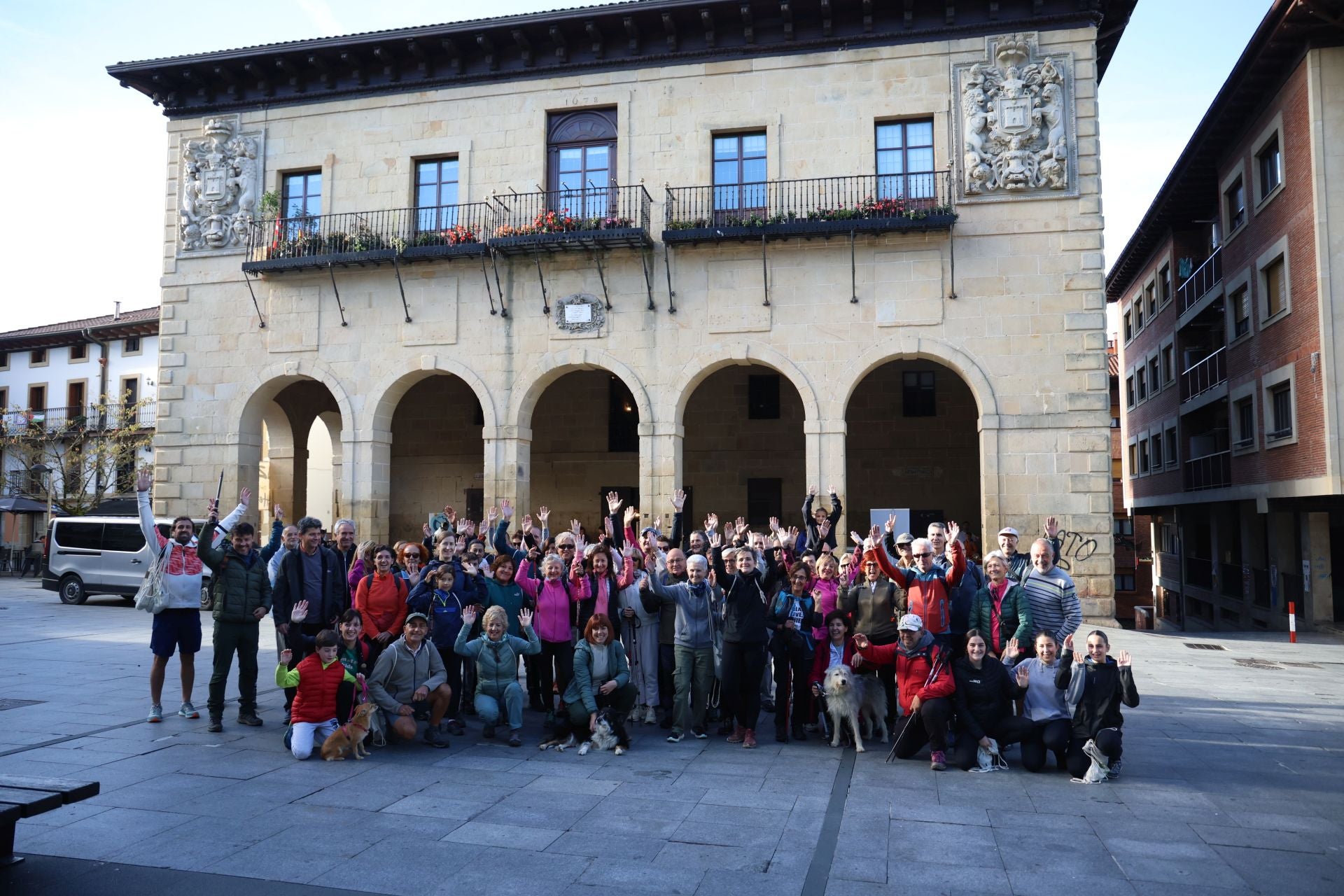 Las imágenes de la excursión al castillo de Beloaga organizada por Mendira