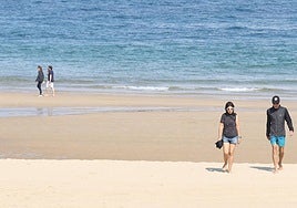 Un martes soleado con el viento sur como protagonista por la borrasca 'Kirk'