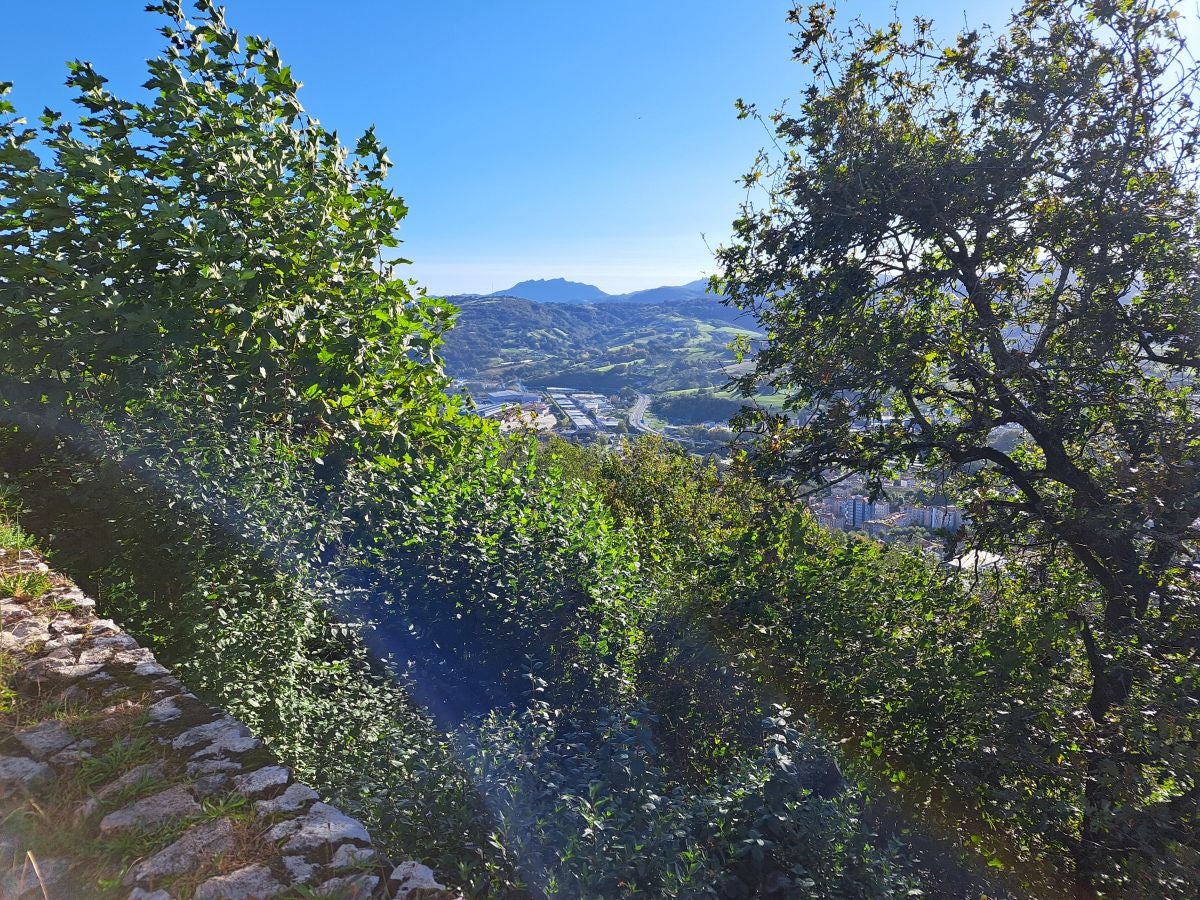 Visitamos Agerreburu, el mirador de Santa Bárbara