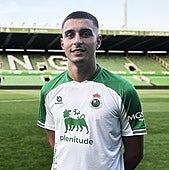 La renovación fantasma de Karrikaburu, en quien sigue confiando la Real