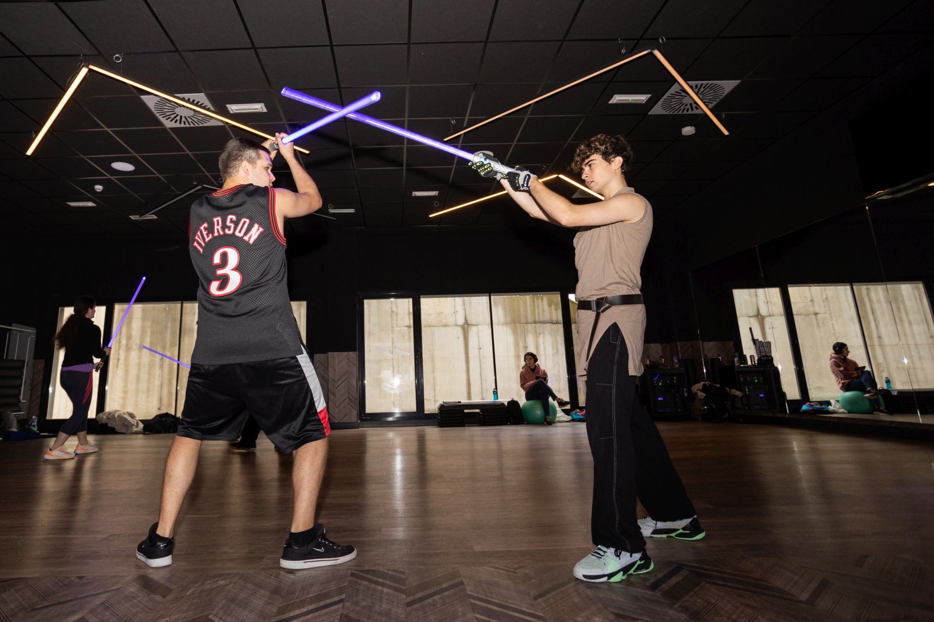 La lucha de espadas láser, en imágenes