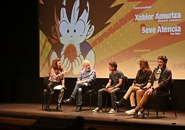 Los cuatro dobladores de 'Dragoi Bola' homenajeados.