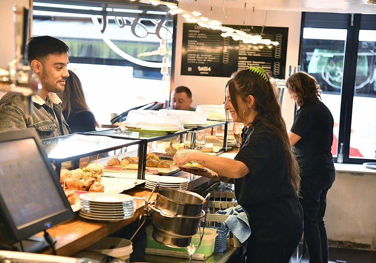 Los servicios están tirando de la economía vasca en el tercer trimestre de 2024.