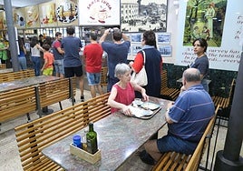 Último día de la churrería Santa Lucía abierta de cara al público en la Parte Vieja de San Sebastián, en septiembre de 2023.