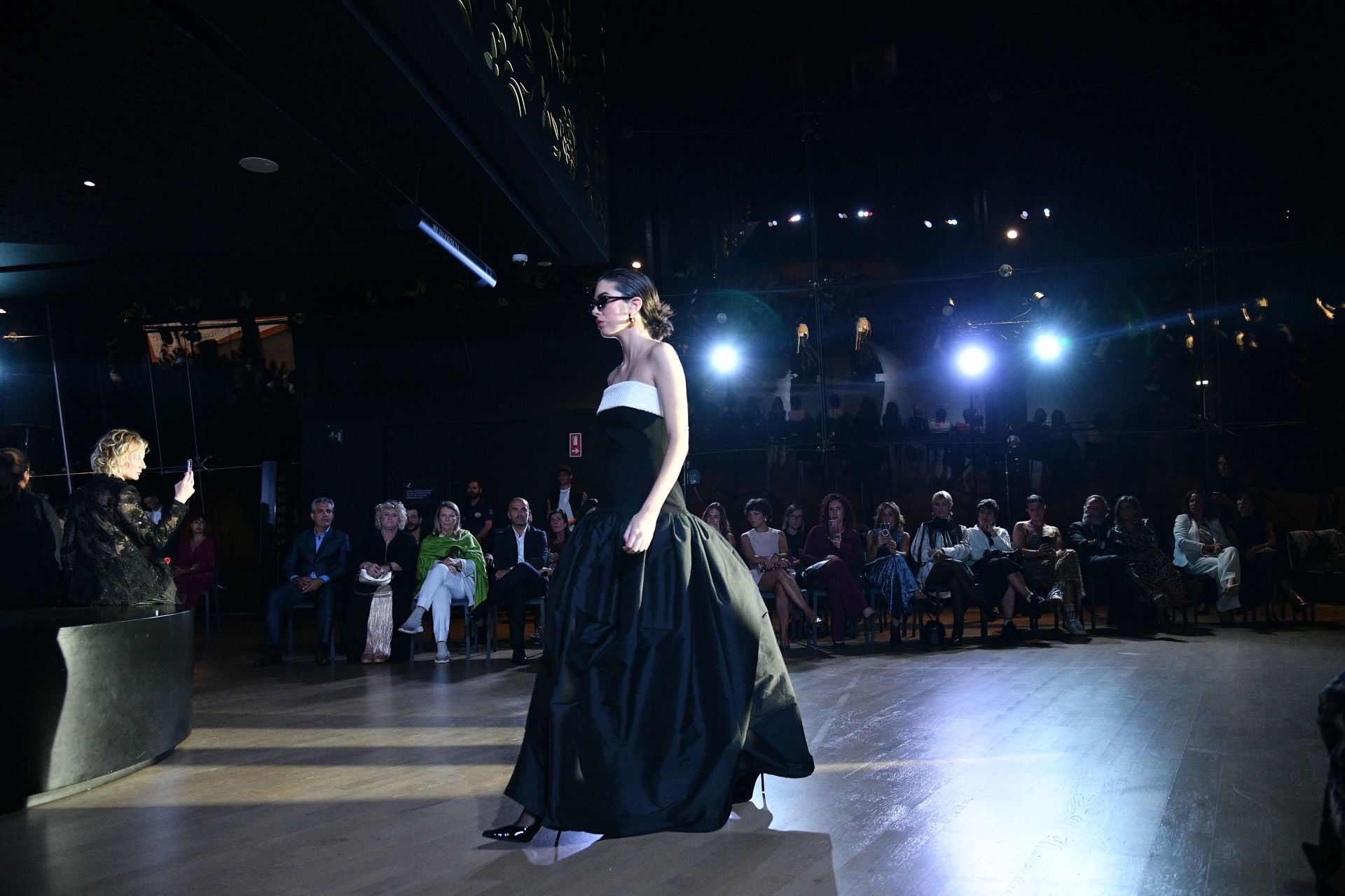 El desfile de Nicolás Montenegro en el Museo Balenciaga