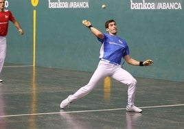 Oier Hormaetxe, en un partido en Idiazabal.