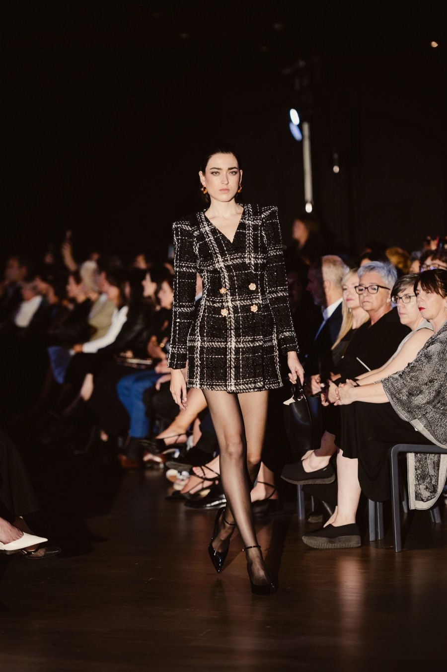 Desfile de Nicolás Montenegro en el Museo Balenciaga