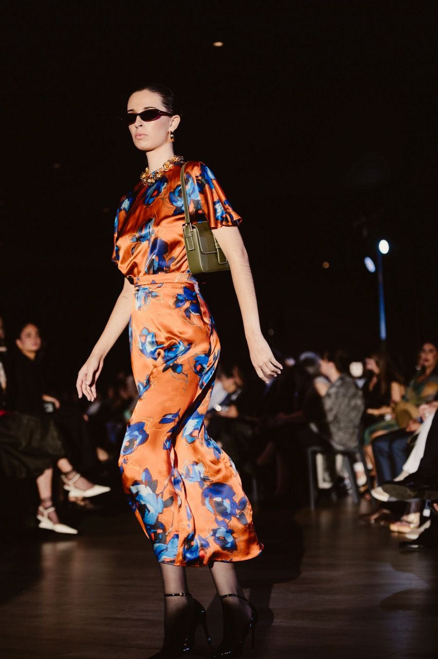 Desfile de Nicolás Montenegro en el Museo Balenciaga