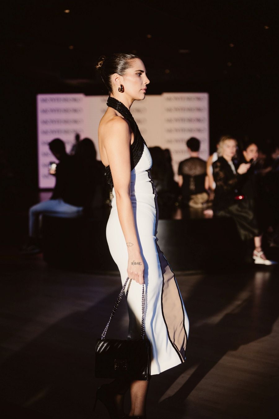 Desfile de Nicolás Montenegro en el Museo Balenciaga