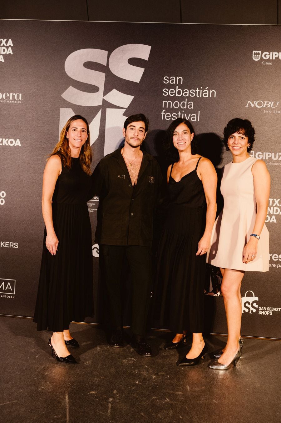 Photocall del desfile de Nicolás Montenegro
