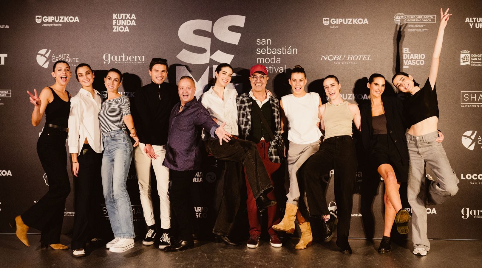 Photocall del desfile de Nicolás Montenegro