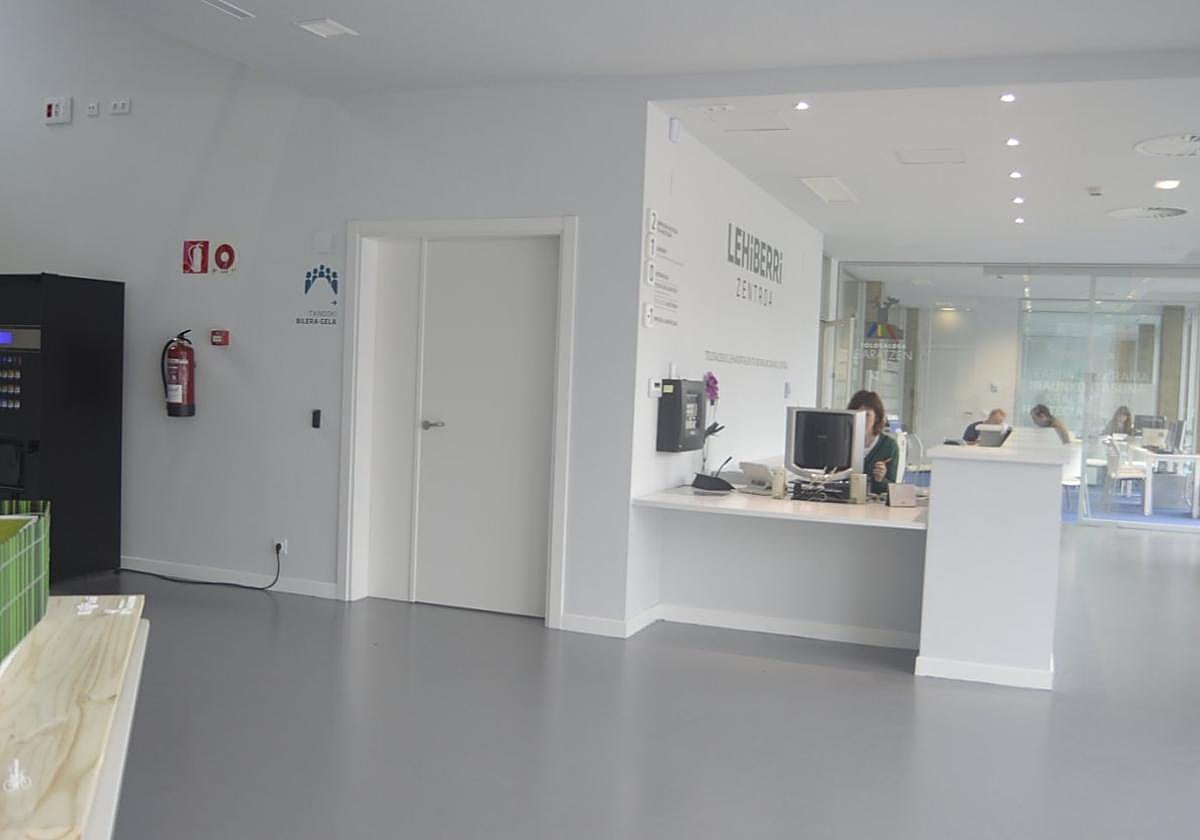 El centro Lehiberri donde se ubica la agencia de desarrollo comarcal Tolosaldea Garatzen, que canaliza las ayudas de Lanbide a las empresas.