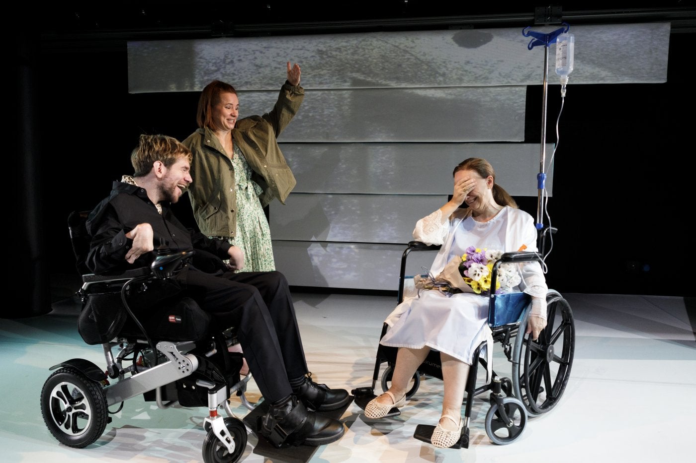 Telmo Irureta, Aitziber Garmendia y Karmele Aranburu .