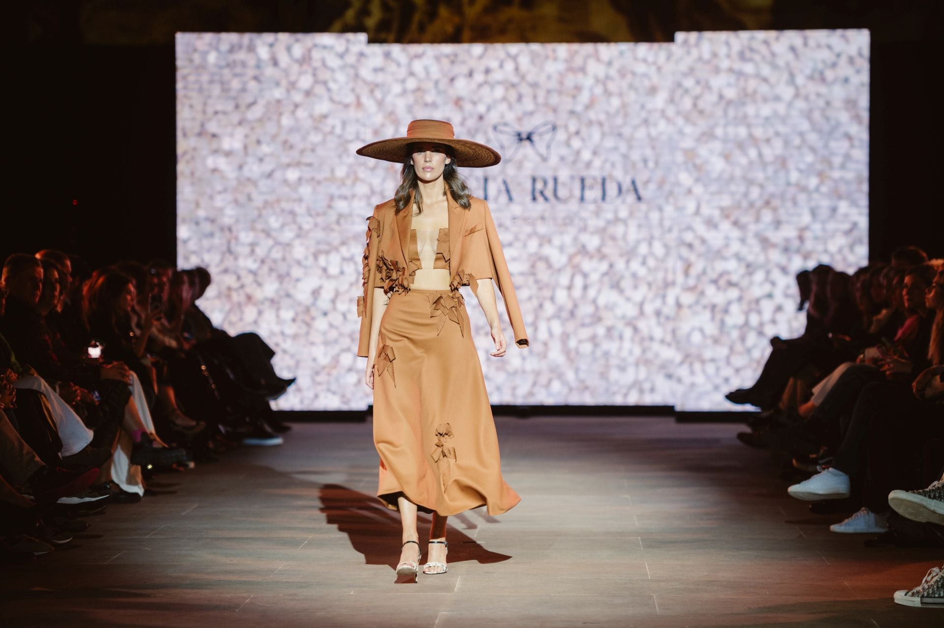 El desfile de Alicia Rueda, en imágenes