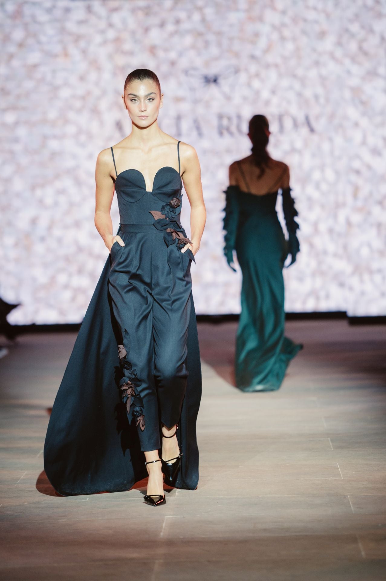 El desfile de Alicia Rueda, en imágenes