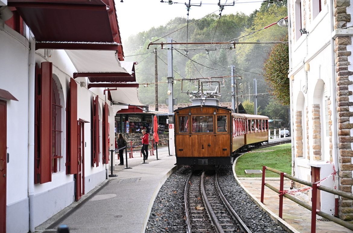 Navarra y Pirineos Atlánticos unen sus fuerzas para preservar el monte Larrun