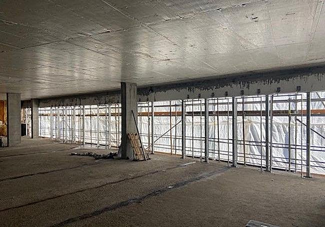 Tramo de fachada totalmente demolida en la planta segunda, según una «foto del Informe Municipal».