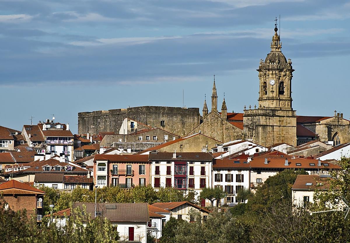 Vista general de la localidad de Hondarribia.