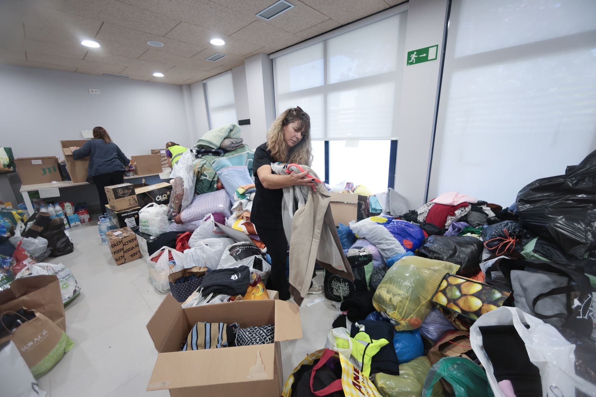 Irun se vuelca con los damnificados por la DANA