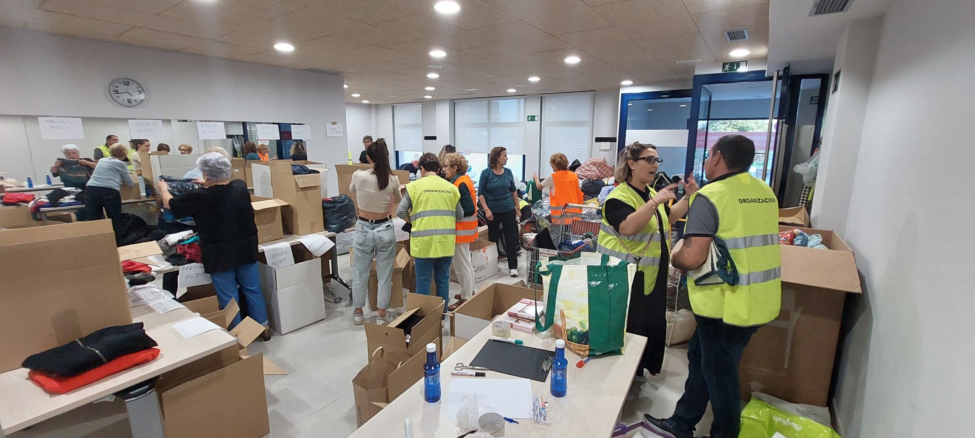 Irun se vuelca con los damnificados por la DANA